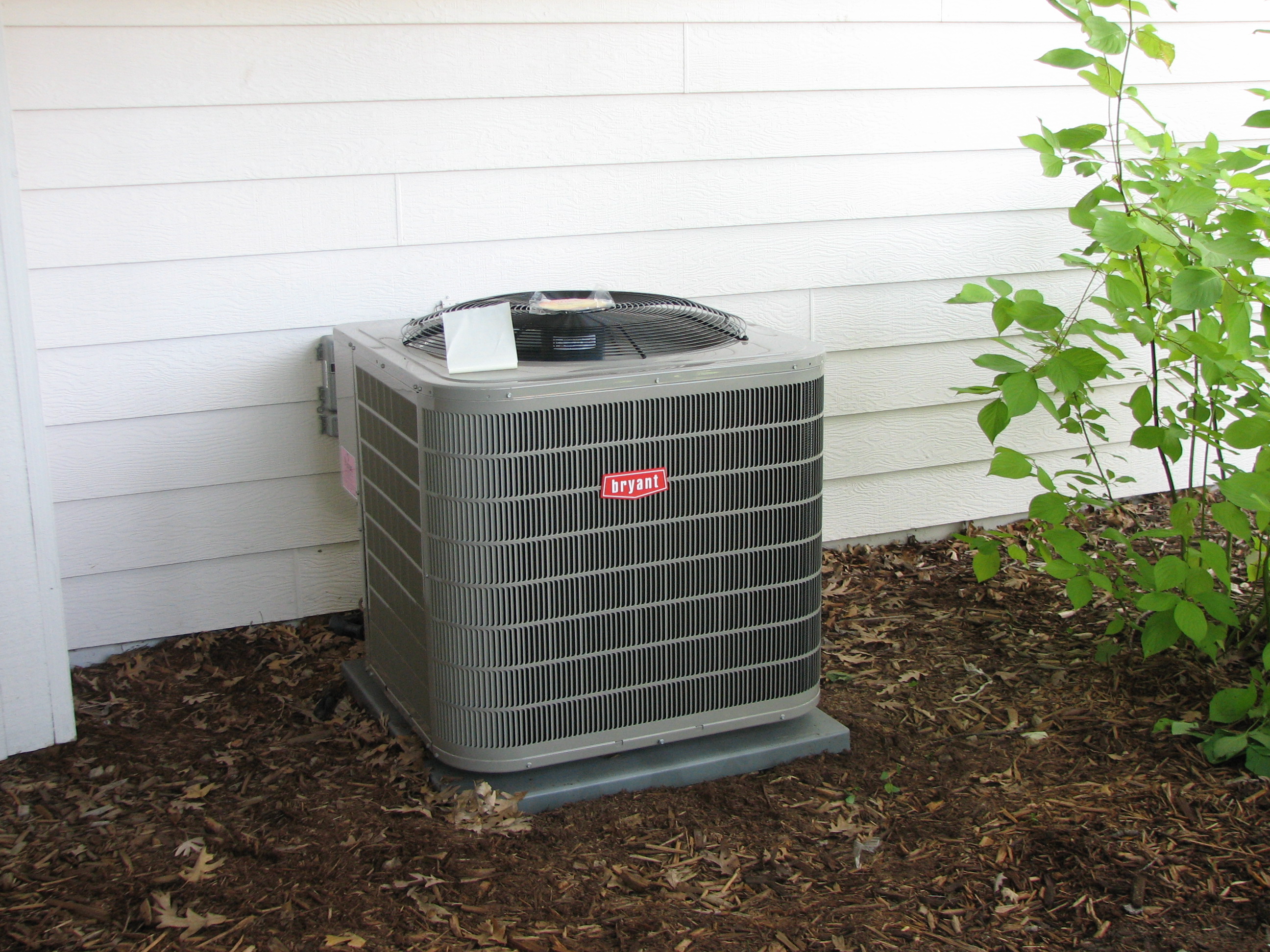 AIR CONDITIONING IN MIAMI, AC, AIR CONDITIONING SERVICES, HEATING